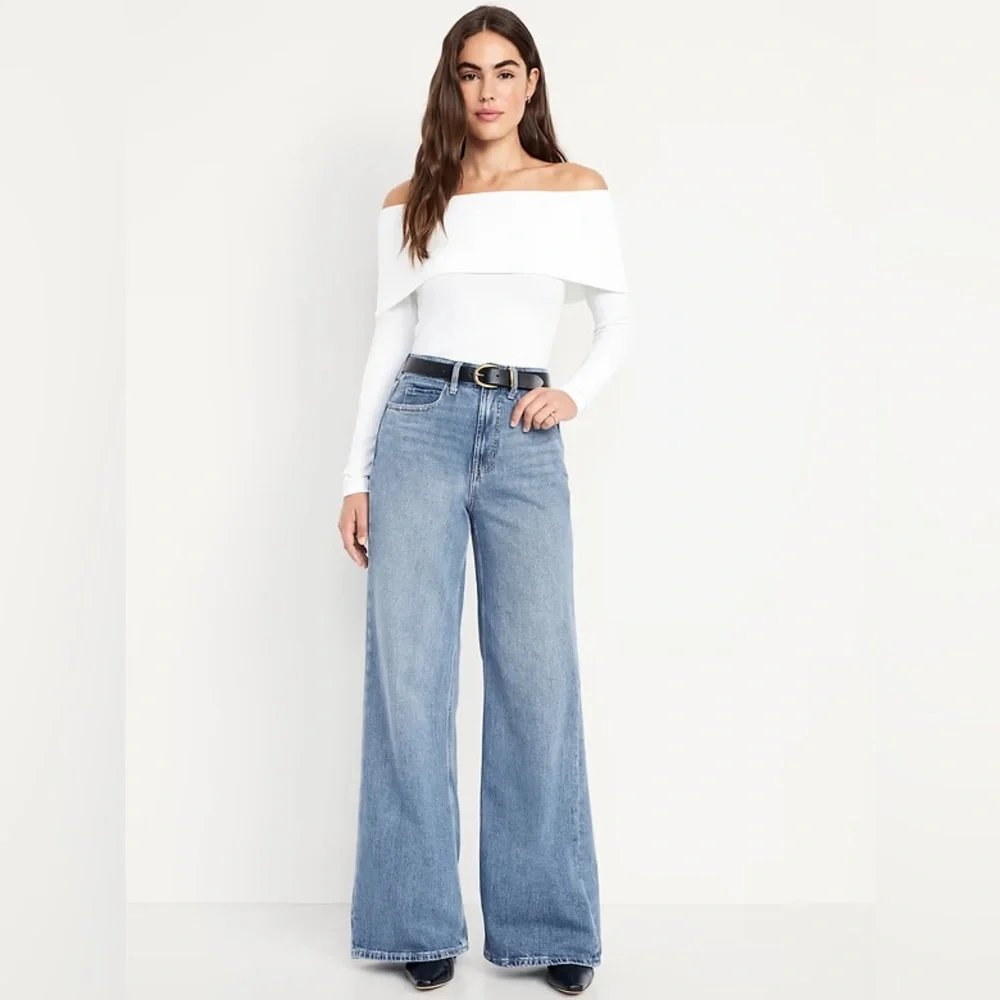 NEW! Old Navy Extra High-Waisted Super Wide-Leg Jeans - Size 2 🖤